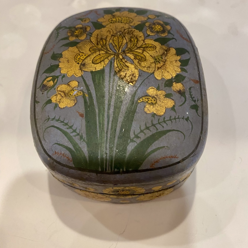 Vintage Kashmir India Hand Painted Papier Mache Floral Trinket Box Lavender & Go